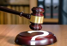 En juicio, a veces la mejor pregunta es la que no se hace Un mazo sobre un interrogante