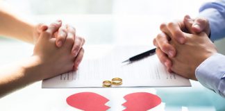 ¿Cómo se reconoce un divorcio no judicial obtenido en un estado miembro de la Unión Europea en España?
