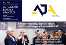 Actualidad Jurídica Aranzadi: Salvador González toma el relevo de Victoria Ortega al frente del CGAE