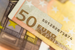 La economía se recupera antes de lo previsto, según el FMI