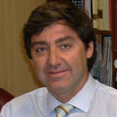 Oscar Fernández León