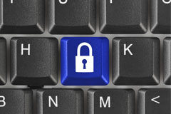 La reforma de la protección de datos en la Unión Europea Teclado de un ordenador
