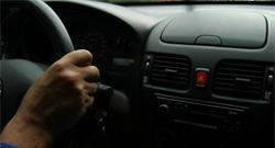 Conducción temeraria bolante de un vehículo siendo conducido por una persona