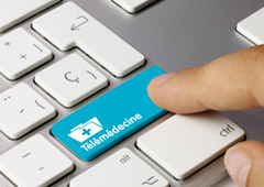 Teclado de ordenador con la palabra Telemedicina
