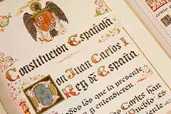 El papel ordinamental de la Constitución Española Constitución Española